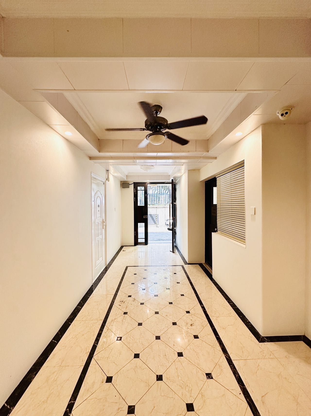 大堂、楼道、客厅、卧室