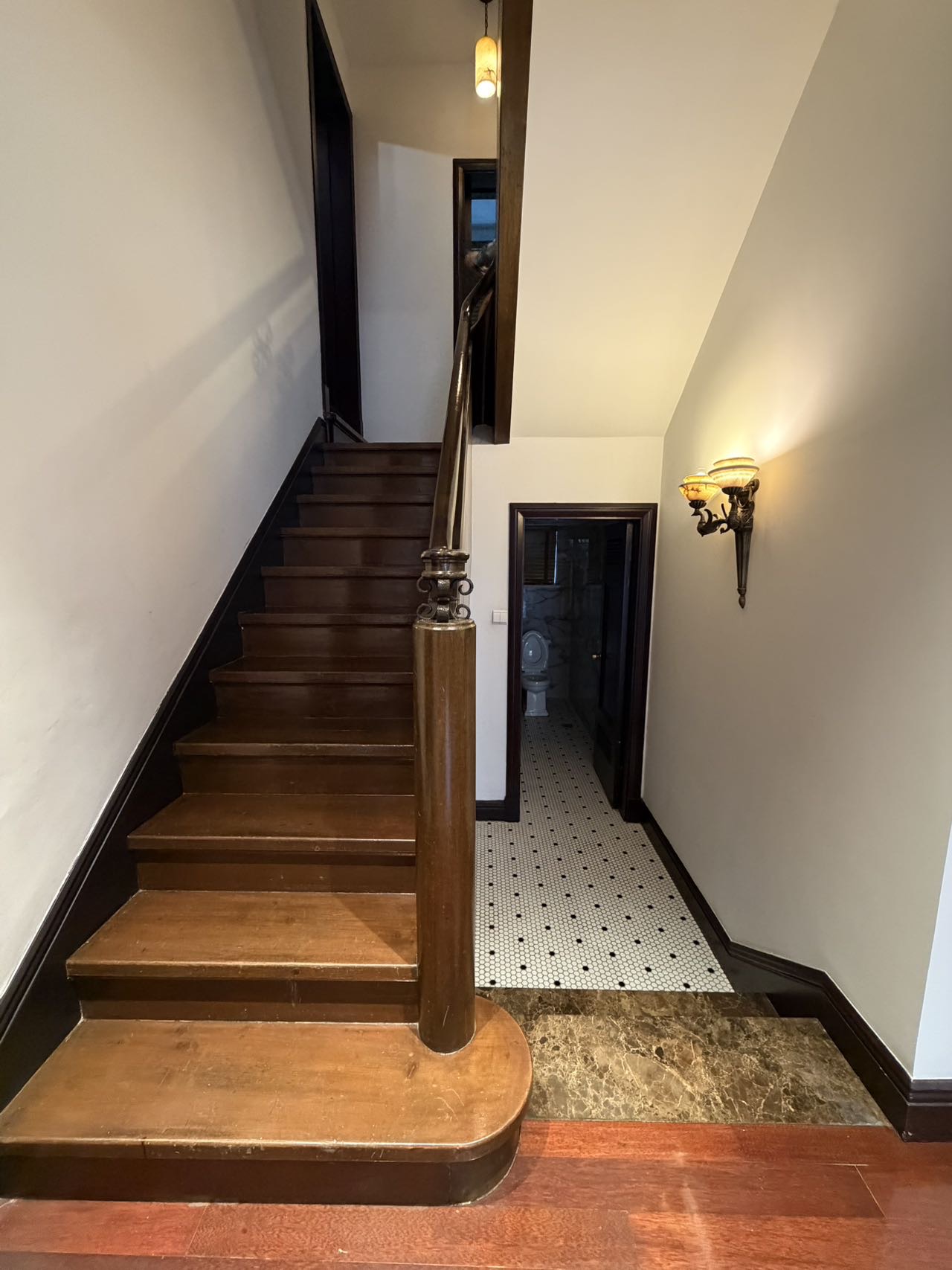 富民路英式经典风格花园洋房