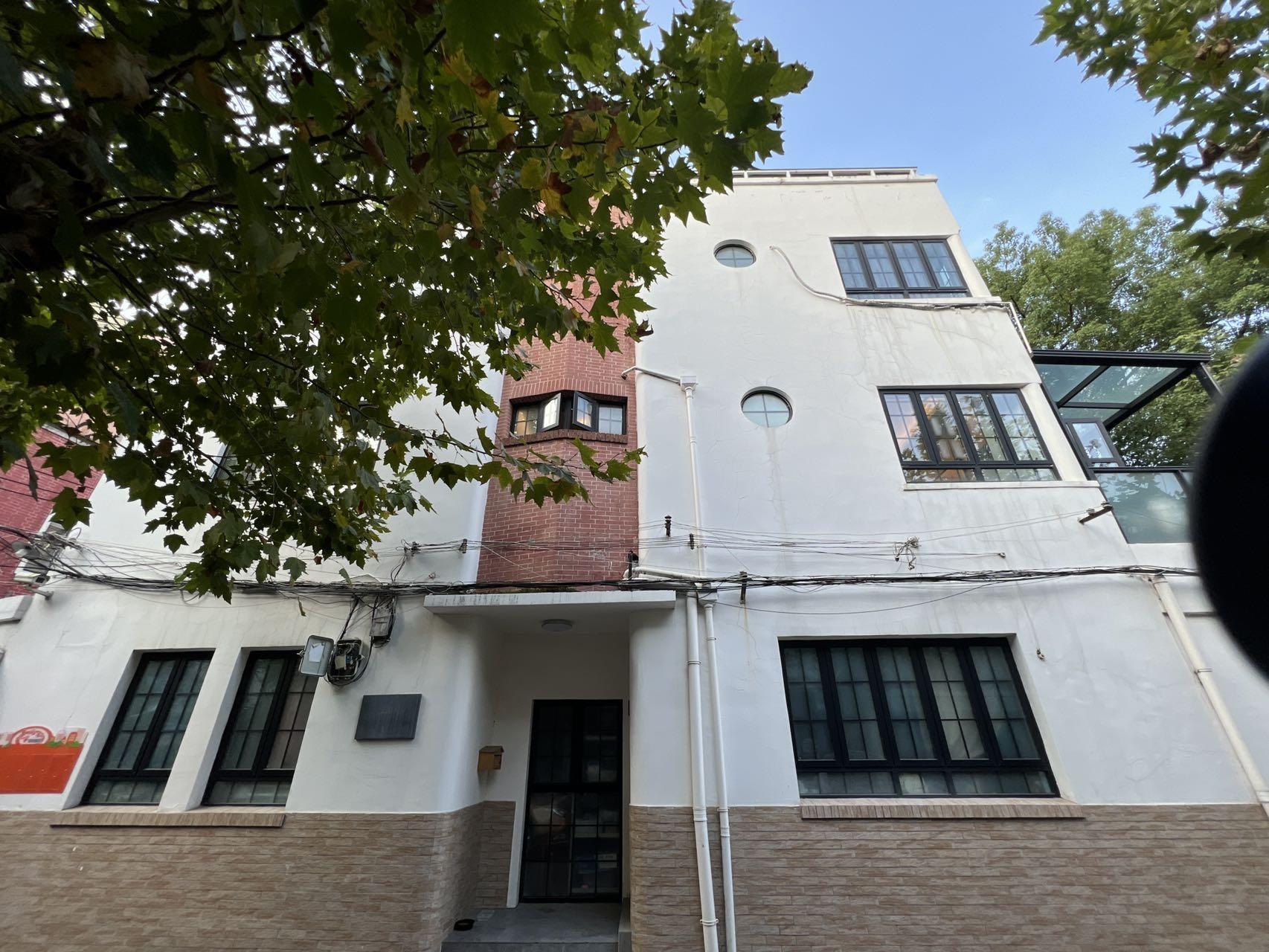 乌鲁木齐中路新里整栋