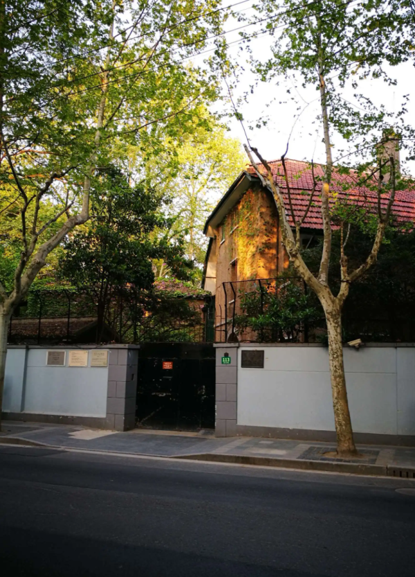 天平路双开间整栋新里