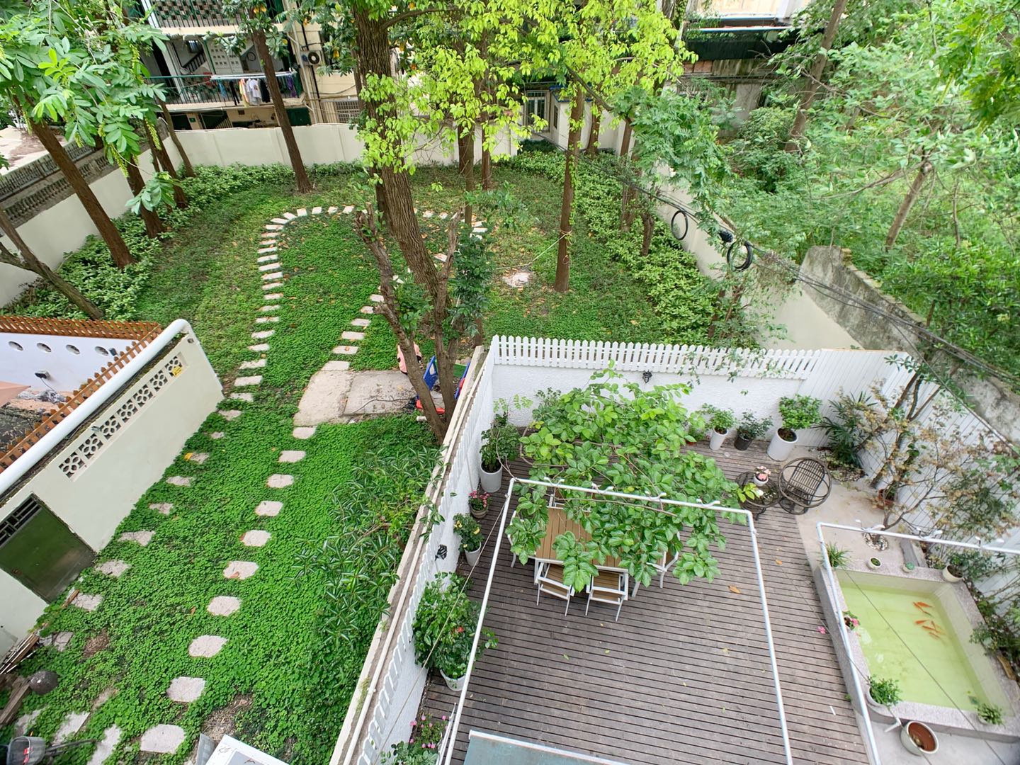 台斯德郎公寓（产权老公寓）